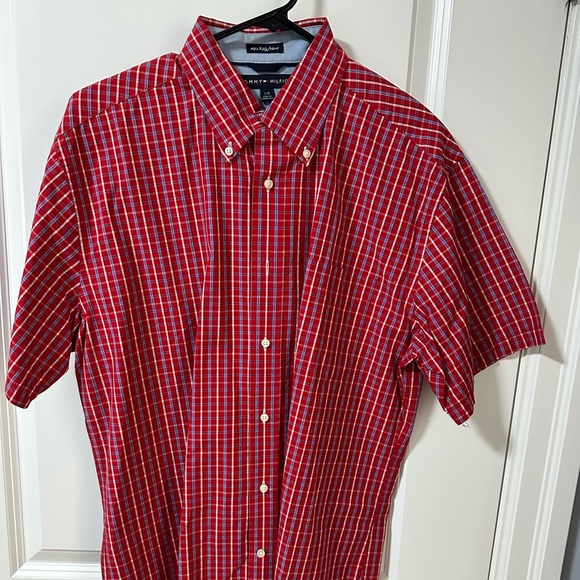 Tommi Hilfiger - Picture 1 of 2